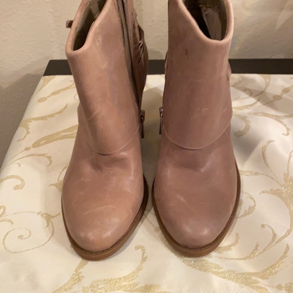 Jessica Simpson tan ankle boots